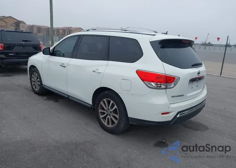 2015 Nissan Pathfinder Platinum/S/Sl/Sv z USA, uszkodzony, nr VIN 5N1AR2MN6FC659666